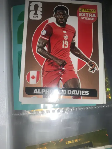 Legend alphonso davies da copa de 2026 bronze