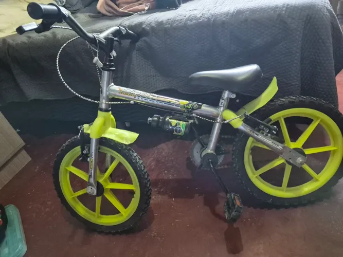 Bicicleta infantil. 