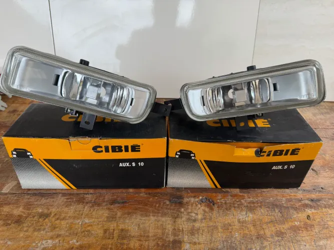 Par farol de milha Chevrolet s10 95/99 originais cibie 