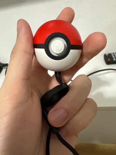 Pokéball Go Plus