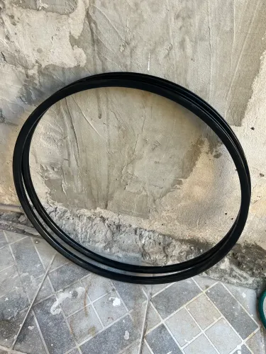 UM PAR DE AROS 29