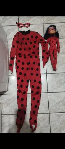 Boneca Ladybug e fantasia 