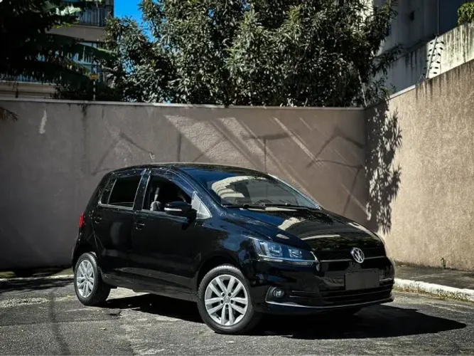 Volkswagen Fox Comfortline 1.0 Flex 12V 5P 2017