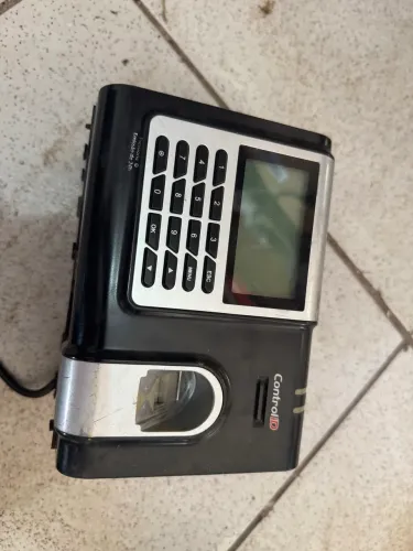 Relógio ponto eletrônicos