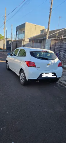 Chevrolet Onix Hatch LT 1.0 8V Flex Mec. 4P 2019