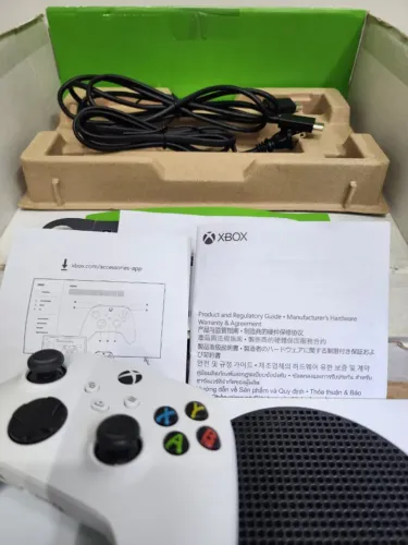 Console Xbox Series S 512GB Com Caixa Impecável e Nota Fiscal | Controle Original
