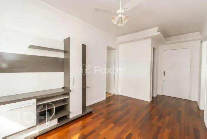 Apartamento à venda Rua Roque Calage, Passo da Areia - Porto Alegre