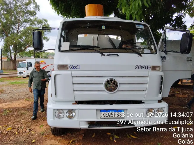 Vendo caminhão pipa traçado