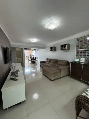 Sobrado em condomínio 129 M2, 3 quartos - sendo 1 suíte com closet - Jardim Europa - Goiân