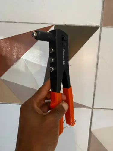 Alicate Rebitador Manual Famastil