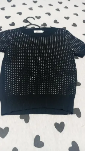 Blusa preta com brilho