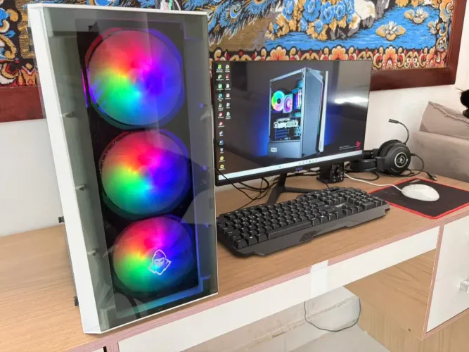 PC Game completo Ryzen 5 5600 GT 16gb RAM Monitor 21