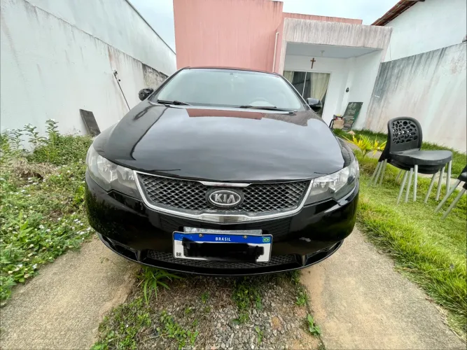 Kia Motors Cerato 1.6 16V Mec. 2011