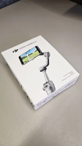 GIMBAL ESTABILIZADOR DJI OSMO MOBILE 6 (Cinza Escuro)