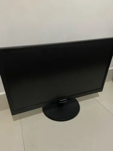 Monitor Philips 21,5" Full HD LED - Conexão HDMI e VGA (Excelente Estado)