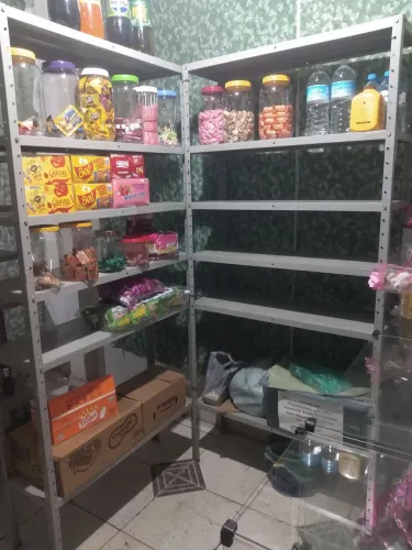 Estante de Ferro Lote Para Comércios ou Residência 