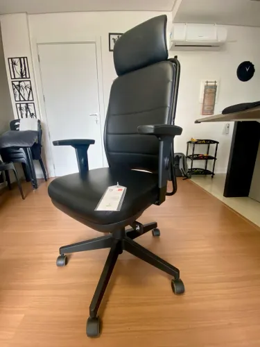 Cadeira Cavaletti - Presidente Soft  (Ergonômica / NR17) - Pouquíssimo Uso.