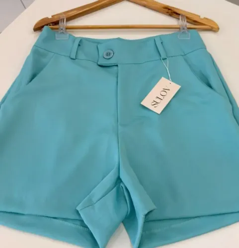Short tecido alfaiataria