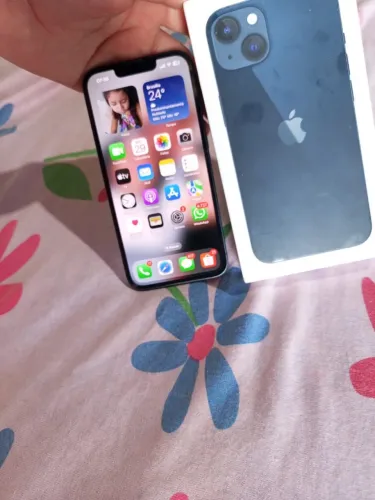 iPhone 13 novo 