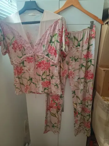 Pijama Adulto Feminino Mari M Original Longo Nuance Flora Rose Manga Curta 