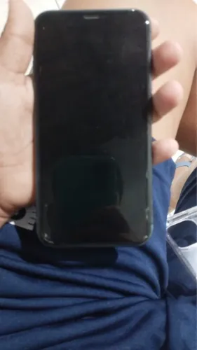 Vendo iPhone 11,64gb todo original 81% de bateria original