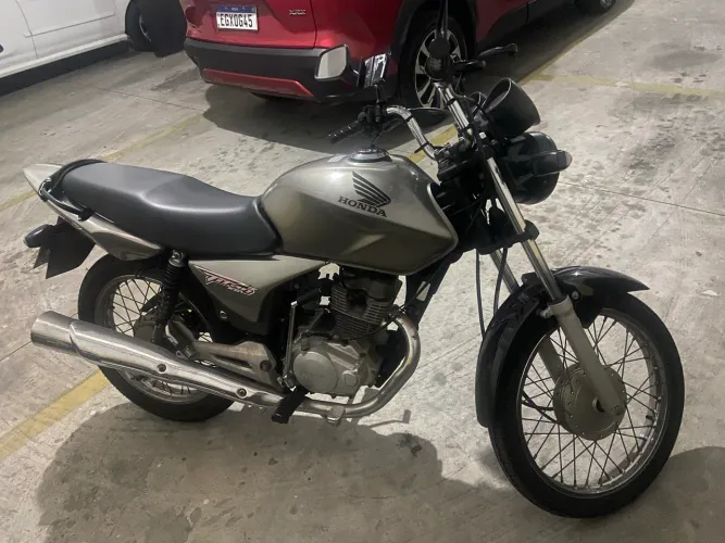 Titan 150 ks 2008