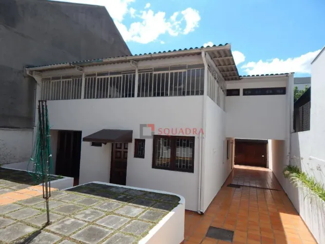 Sobrado com 3 dormitórios à venda, 263 m² por R$ 990.000,00 - Santa Quitéria - Curitiba/PR