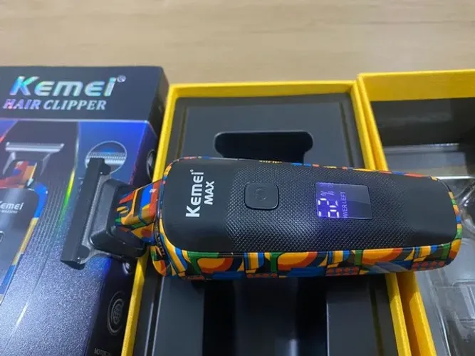 Máquina de Acabamento Profissional Kemei