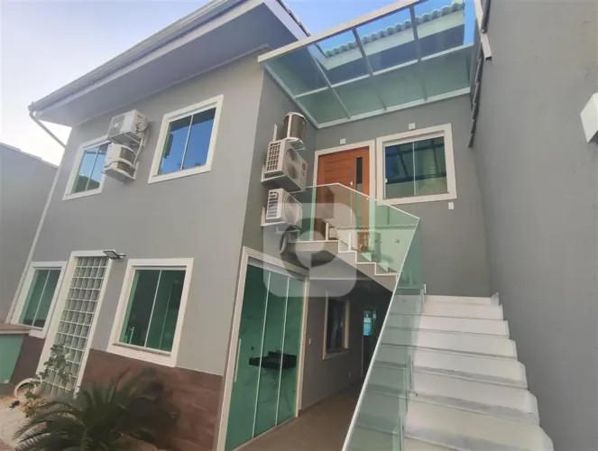 MARAVILHOSA CASA DUPLEX Á VENDA NO CONDOMINIO GONDEN GARDEN CAMPO GRANDE RJ