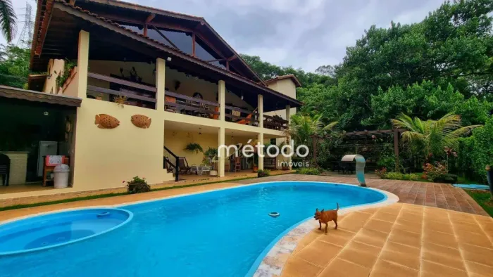 Casa com 4 quartos à venda, 260 m² por R$ 1.800.000 - Condomínio Residencial Alpes de Guar