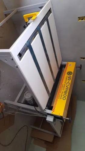 Máquina de Corte e Vinco Plana GR-CVP