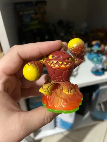 Eruptor Skylanders