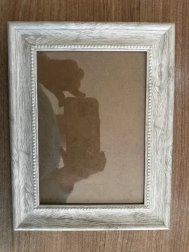Porta Retrato Moldura Decorativa em Madeira Clara