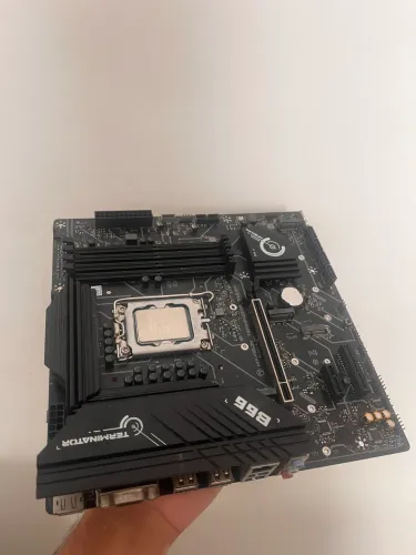 Placa mãe terminator defeito B660m + i5-12400f