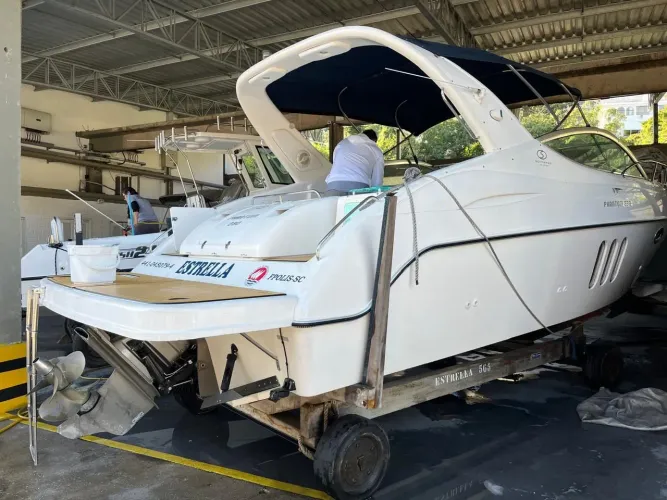 Phantom 290 - 2006 x1 Volvo D4 260 HP ñ Focker Triton Armada Real Nx Fs 