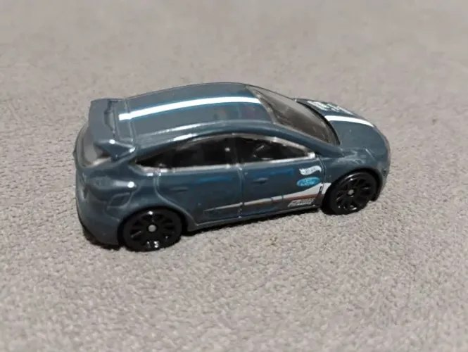 Hot Wheels Ford Focus RS - 3 Minis