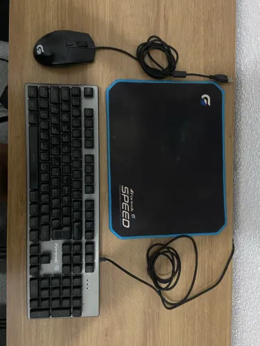 Kit Mouse + Teclado + Mousepad Fortrek