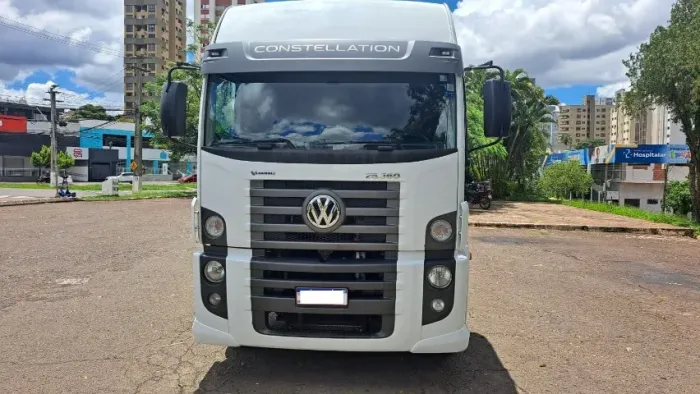 VW 25.360 Constelation Cabine Leito 2022 R$ 360.000,00