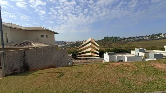 Terreno à venda, 326 m² por R$ 300.000,00 - Condomínio Villa Real de Bragança - Bragança P