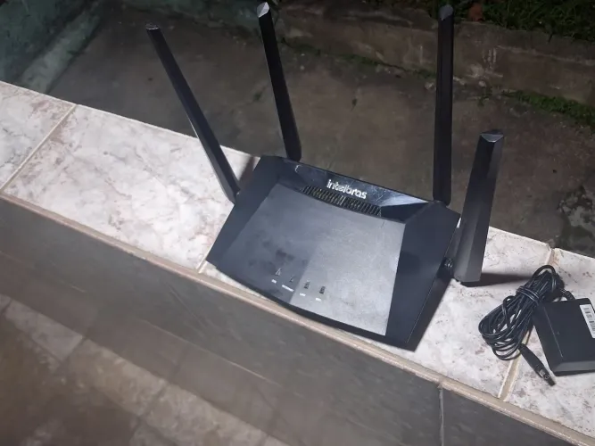 MODEM RG1200 FUNCIONANDO PERFEITAMENTE ANTENA SOLTA