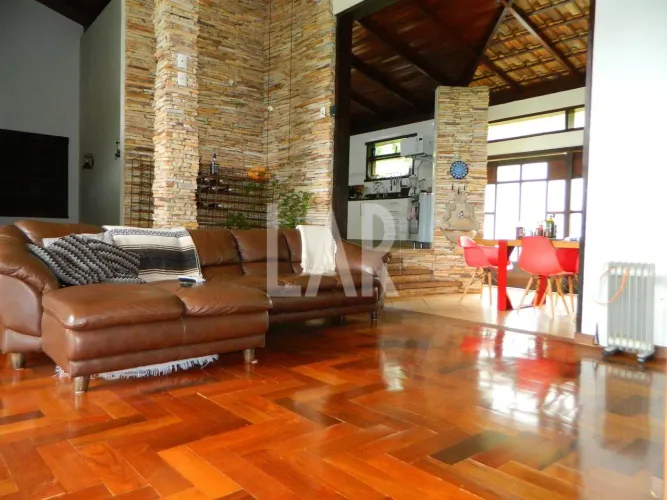 Casa à venda, 2 quartos, 1 suíte, 10 vagas, São Sebastião das Águas Claras - Nova Lima/MG