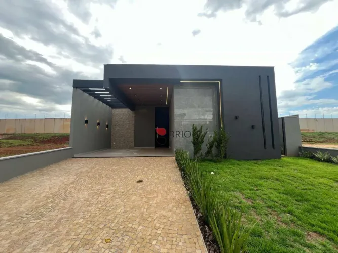 Casa alto padrão com 3 quartos/suítes à venda no Condomínio Vivendas da Mata em Ribeirão P