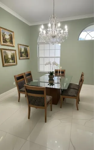 Mesa de jantar barata de madeira de lei com 6 cadeiras