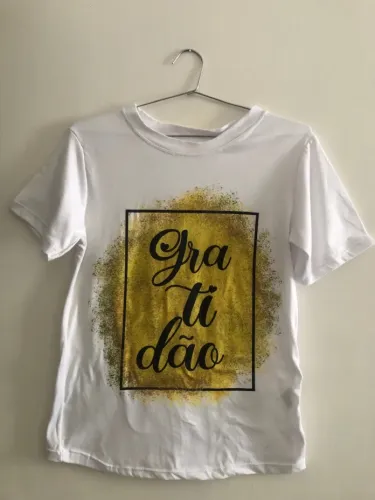 Camisa masculina tamanho P (NOVA)