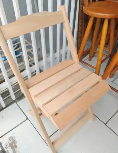 Mesa dobrável NOVAS madeira reforçada