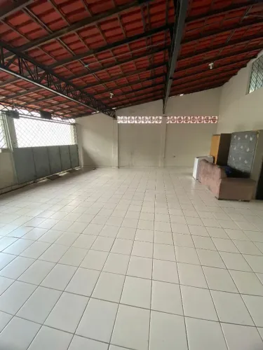 Vendo casa no Aleixo morada do sol