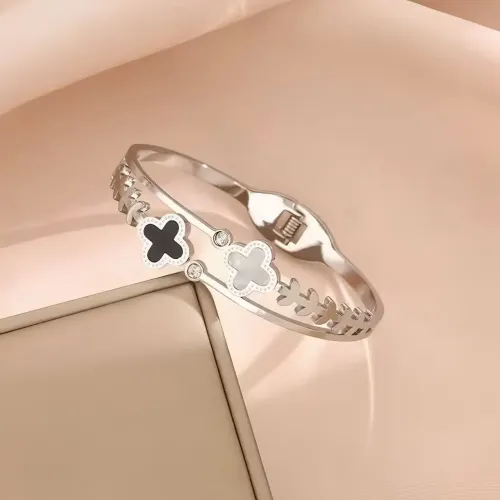 Bracelete De Quatro Folhas Inspiração