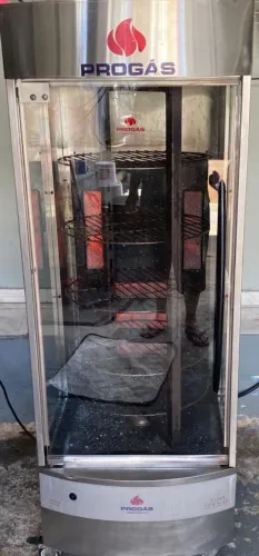 Máquina de Assar Frango Progás PRP-242 G4 - 70kg - Ótimo Estado - Gás GLP