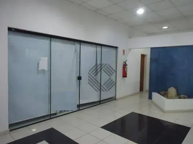Salão comercial Edifíco Condomínio Dallas, Bairro Campolim, Sorocaba.