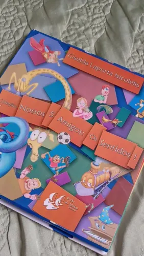 Coleção completa Nossos 5 amigos: os sentidos!
